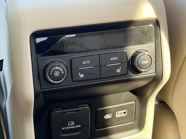 2022 GMC Acadia AWD Denali