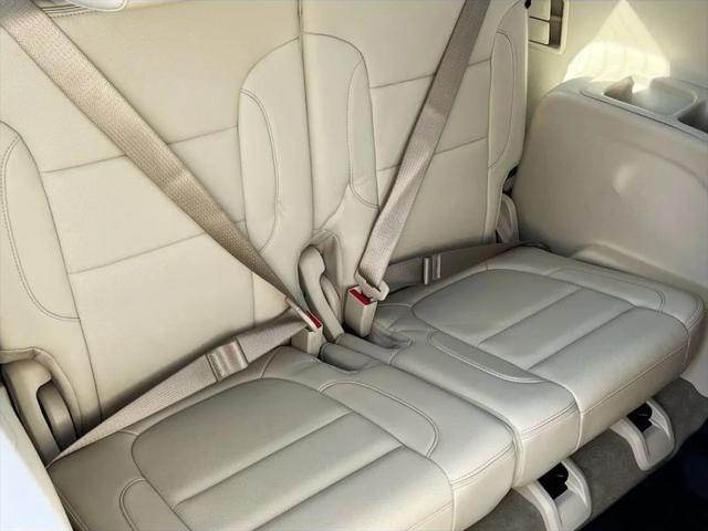 2022 GMC Acadia AWD Denali