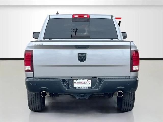 2019 Ram 1500 Classic Warlock Crew Cab 4x2 5'7" Box