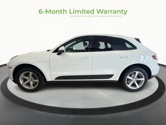 2017 Porsche Macan Base