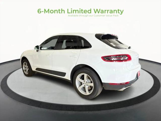 2017 Porsche Macan Base