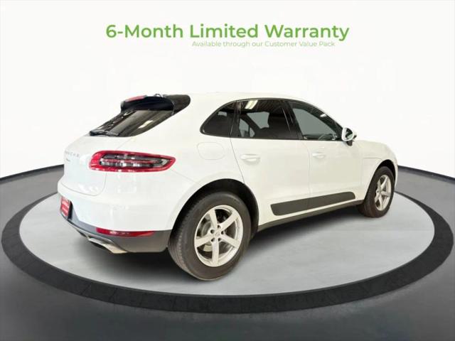 2017 Porsche Macan Base