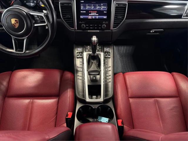 2017 Porsche Macan Base