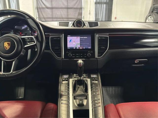 2017 Porsche Macan Base