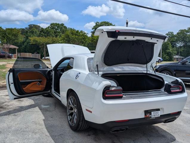 2016 Dodge Challenger SRT 392
