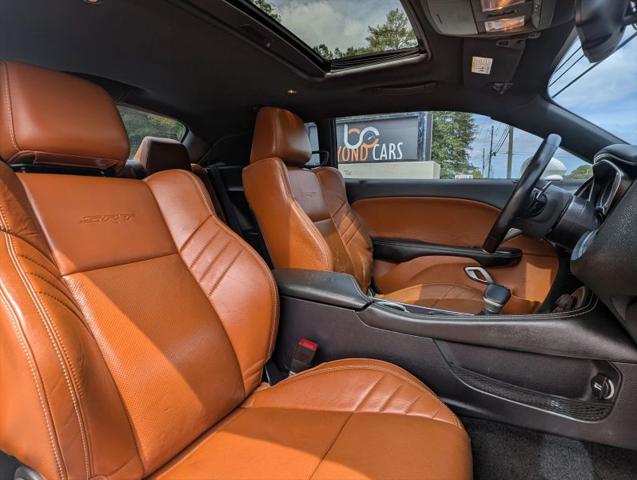 2016 Dodge Challenger SRT 392