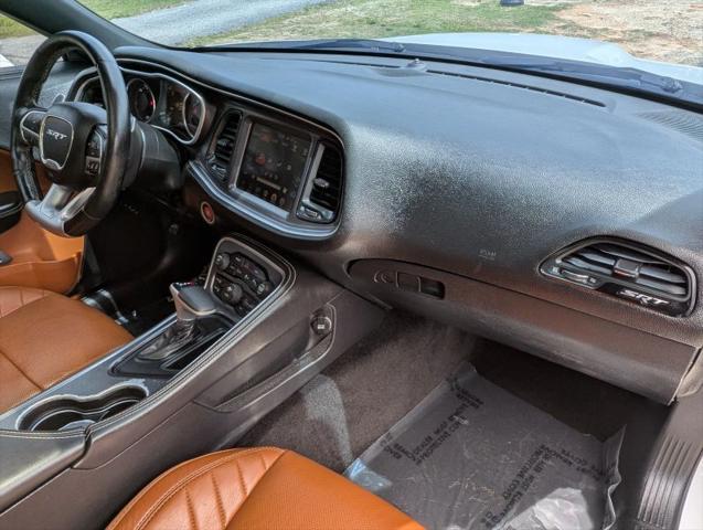 2016 Dodge Challenger SRT 392