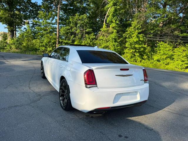 2017 Chrysler 300 300S Alloy Edition