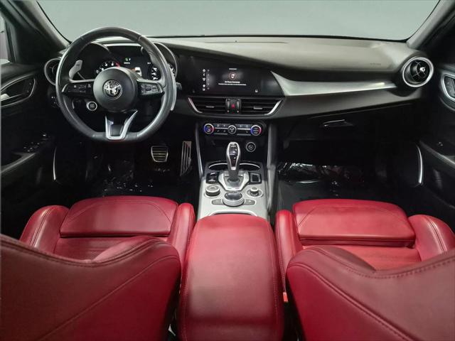 2023 Alfa Romeo Giulia Veloce RWD