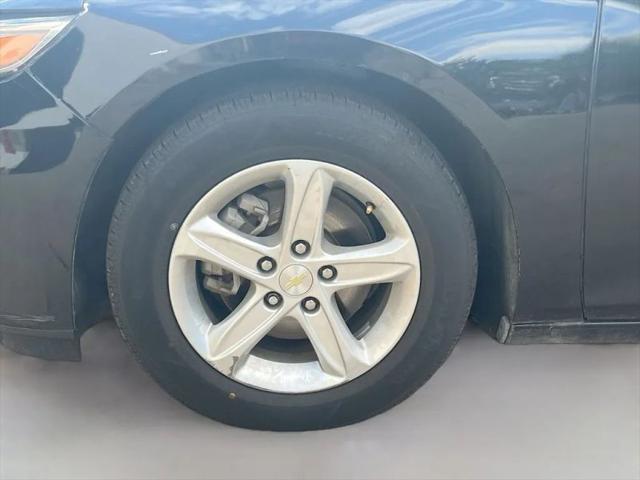 2020 Chevrolet Malibu FWD LS