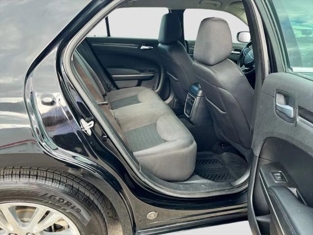 2021 Chrysler 300 Touring