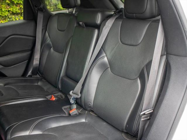 2019 Jeep Cherokee Limited FWD