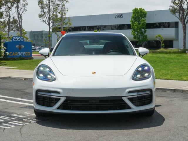 2017 Porsche Panamera Turbo