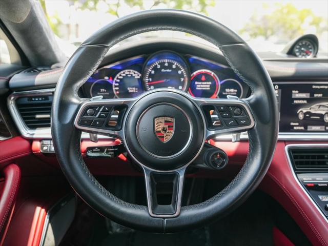 2017 Porsche Panamera Turbo
