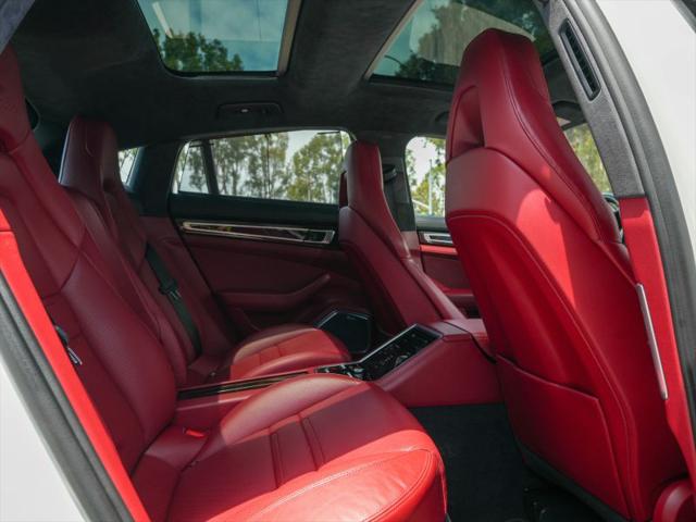 2017 Porsche Panamera Turbo