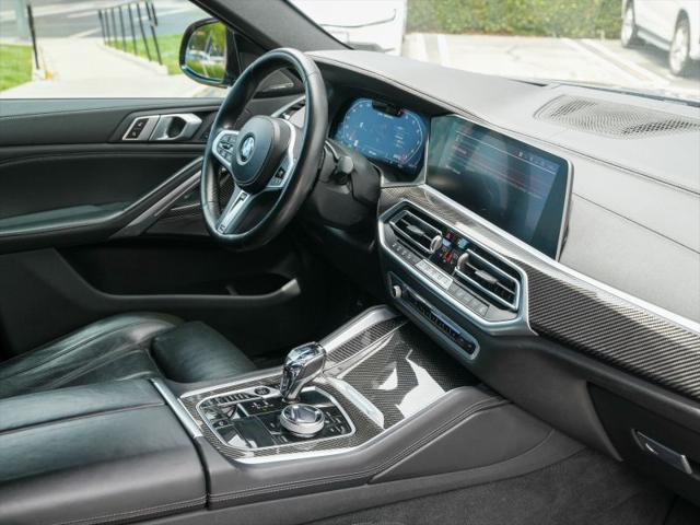 2021 BMW X6 M50i