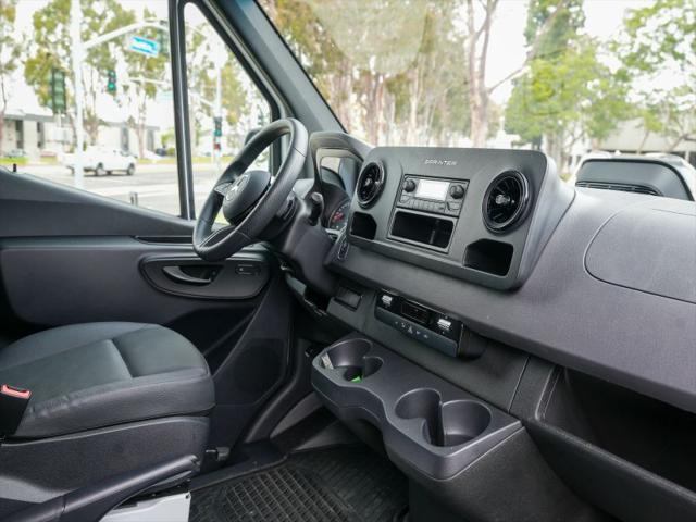 2025 Mercedes-Benz Sprinter 2500 Standard Roof 4-Cyl Diesel