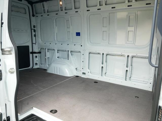 2025 Mercedes-Benz Sprinter 2500 Standard Roof 4-Cyl Diesel