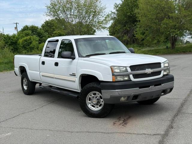 2004 Chevrolet Silverado 2500HD LS