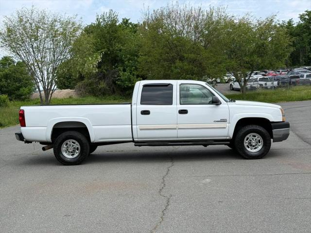 2004 Chevrolet Silverado 2500HD LS