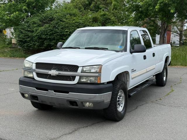 2004 Chevrolet Silverado 2500HD LS
