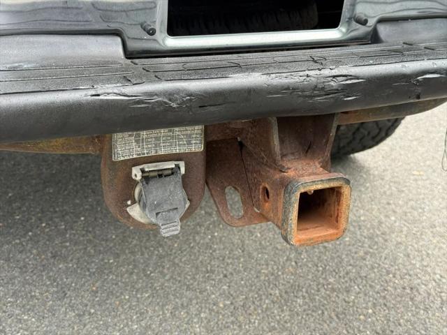 2004 Chevrolet Silverado 2500HD LS