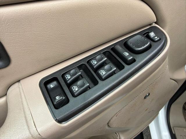 2004 Chevrolet Silverado 2500HD LS