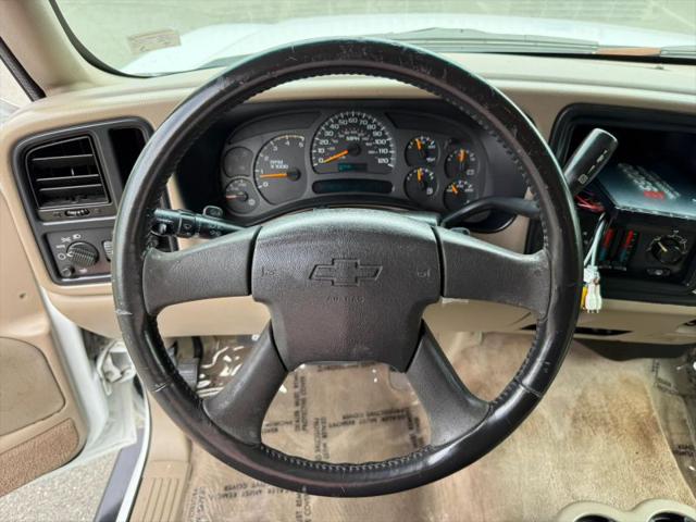 2004 Chevrolet Silverado 2500HD LS