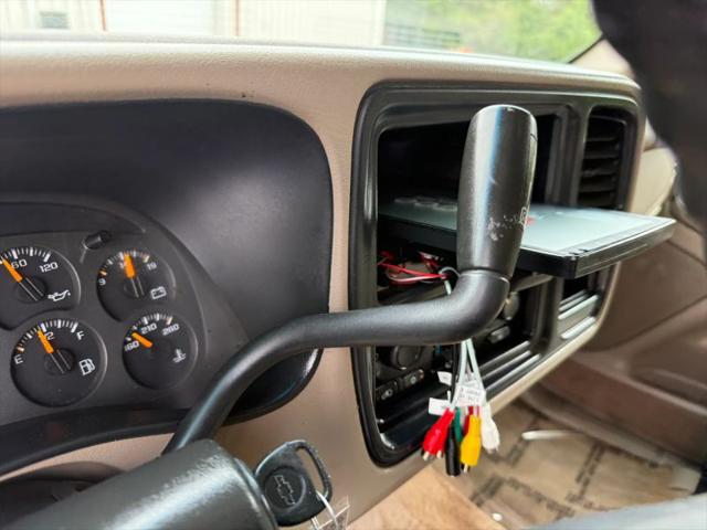 2004 Chevrolet Silverado 2500HD LS