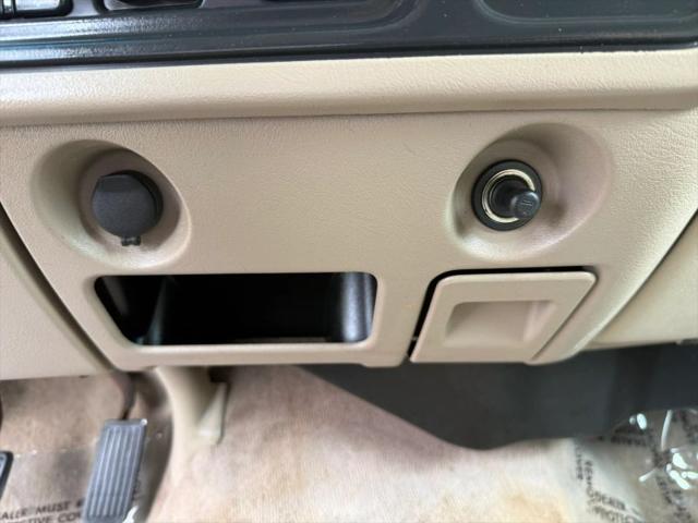 2004 Chevrolet Silverado 2500HD LS