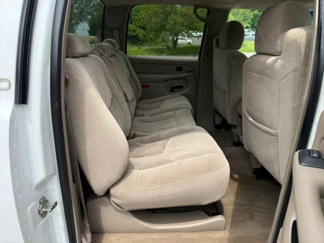 2004 Chevrolet Silverado 2500HD LS