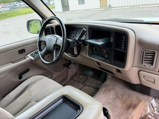 2004 Chevrolet Silverado 2500HD LS