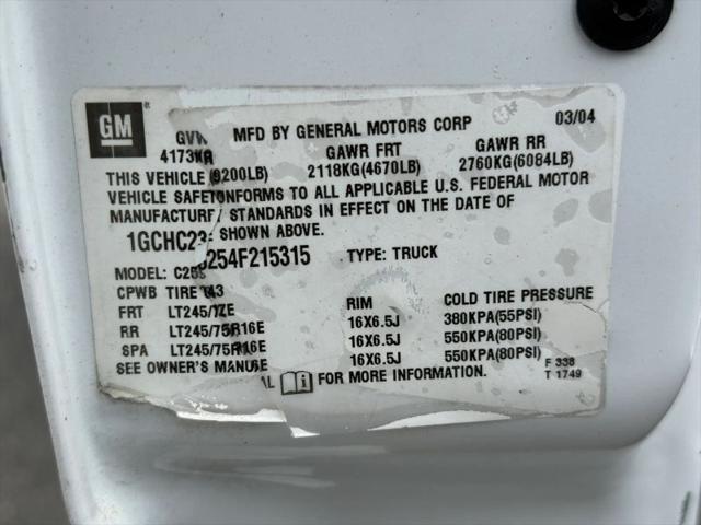 2004 Chevrolet Silverado 2500HD LS