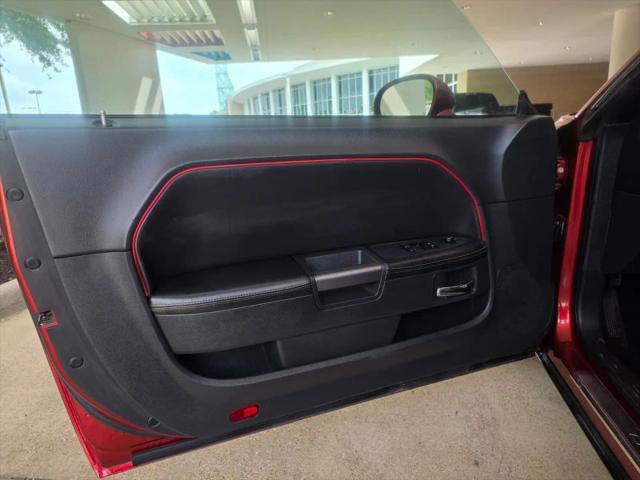 2014 Dodge Challenger R/T 100th Anniversary Appearance Group