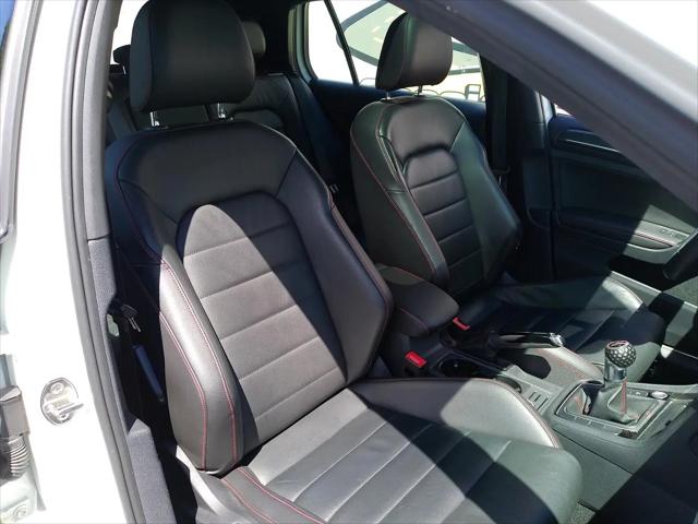 2019 Volkswagen Golf GTI 2.0T SE