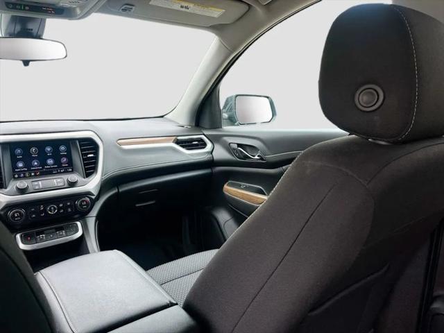 2023 GMC Acadia AWD SLE