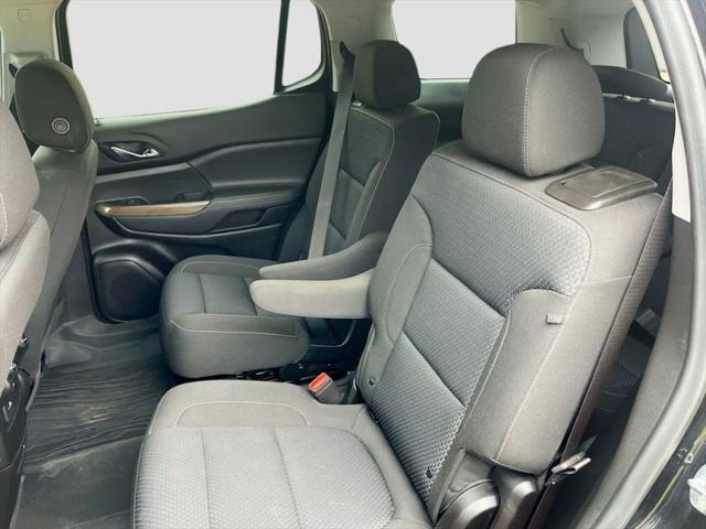 2023 GMC Acadia AWD SLE