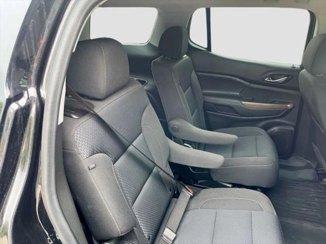 2023 GMC Acadia AWD SLE