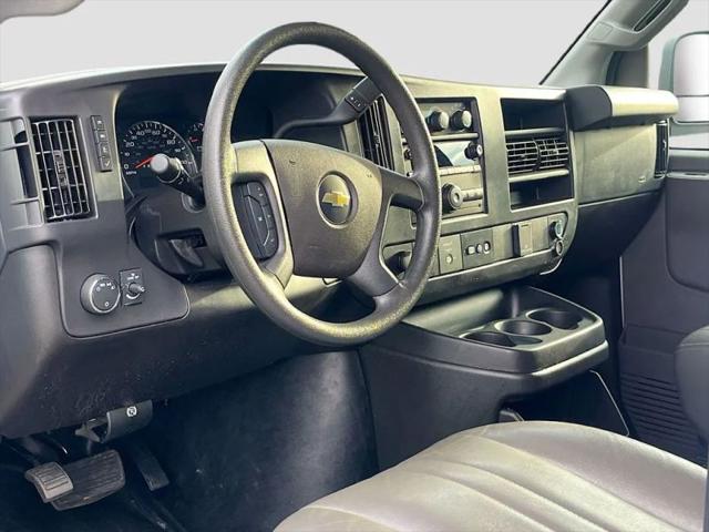 2025 Chevrolet Express Cargo Van RWD 2500 Regular Wheelbase WT