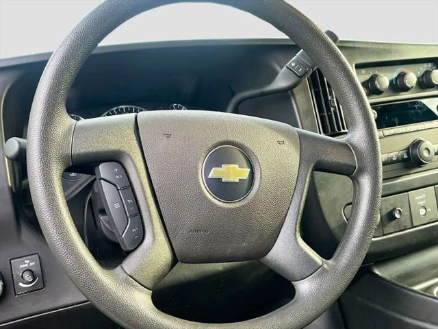 2025 Chevrolet Express Cargo Van RWD 2500 Regular Wheelbase WT
