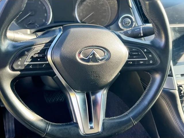 2021 INFINITI Q60 LUXE