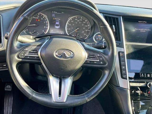 2021 INFINITI Q60 LUXE