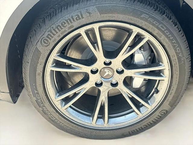 2025 Tesla Model Y Long Range Dual Motor Rear-Wheel Drive