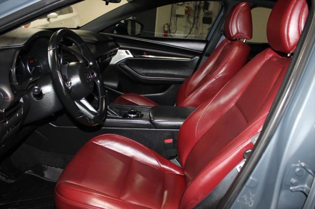 2023 Mazda Mazda3 2.5 S Carbon Edition