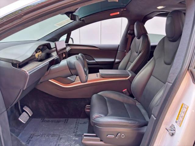 2022 Tesla Model X Dual Motor All-Wheel Drive