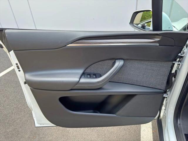 2022 Tesla Model X Dual Motor All-Wheel Drive