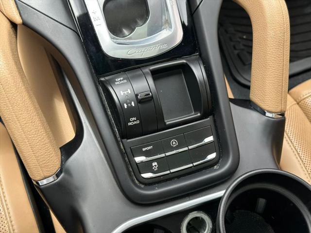 2016 Porsche Cayenne Base