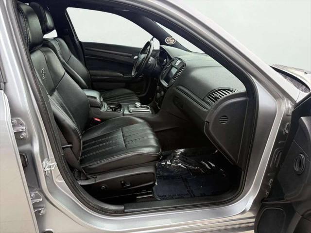 2016 Chrysler 300 300S