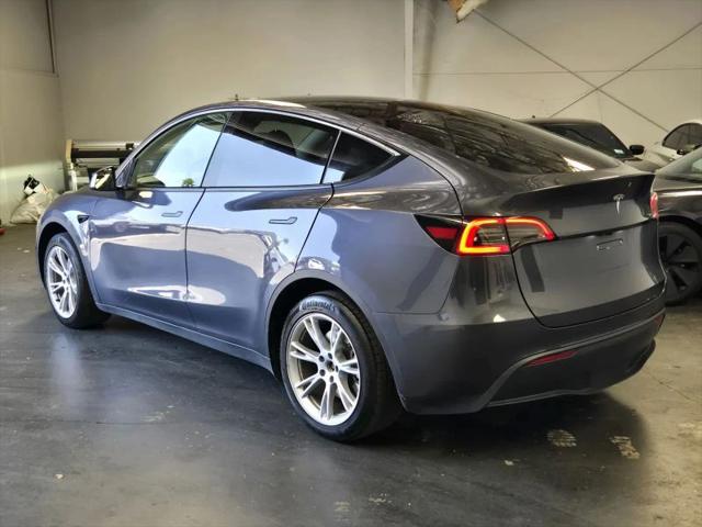 2023 Tesla Model Y RWD