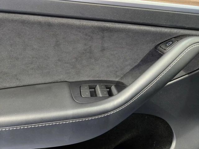 2023 Tesla Model Y RWD